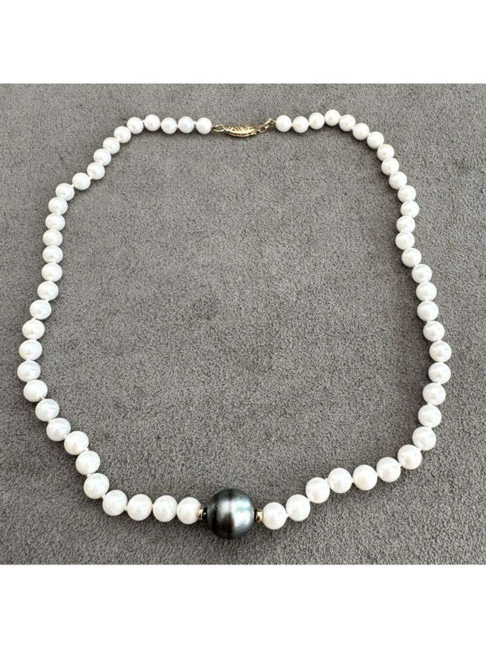 Vintage 12mm Tahitian BLACK PEARL + White Pearls NECKLACE 14K GOLD CLASP 17.5"